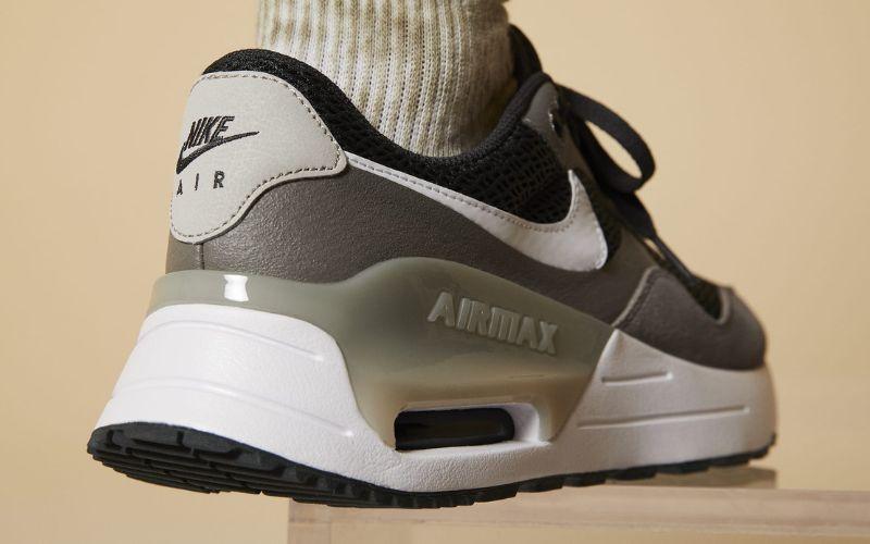 Nike WMNS AIR MAX 97 enske patike za slobodno vrijeme bijela