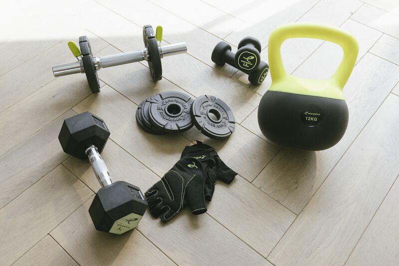 Energetics SOFT KETTLEBELL fitnes tegovi crna Intersport