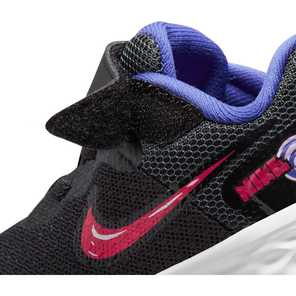 Intersport nike revolution sales