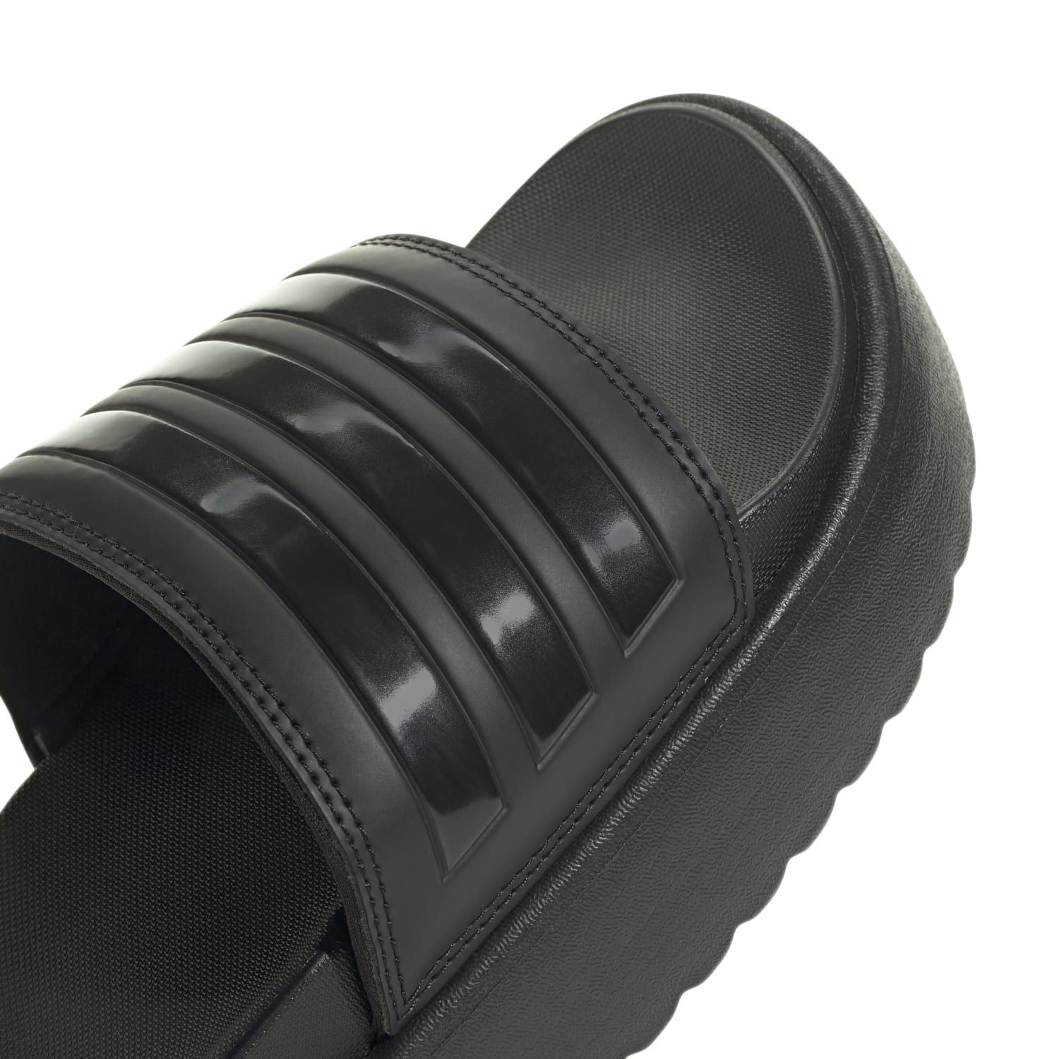 Adidas ADILETTE PLATFORM enske papu e crna Intersport