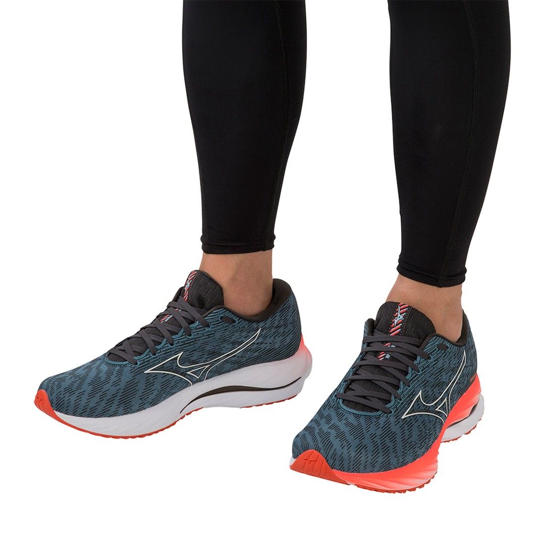Mizuno wave deals rider intersport