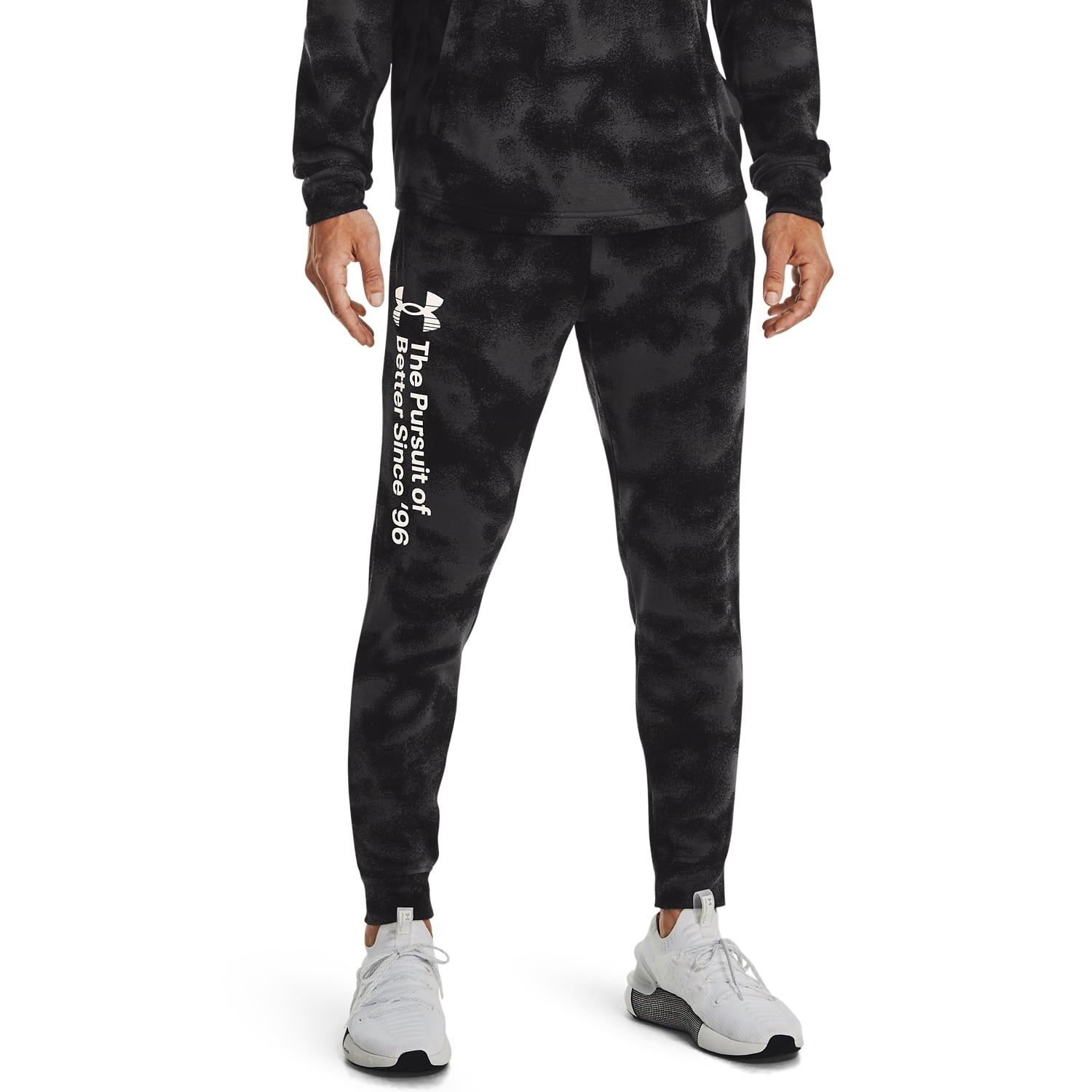 Trenerke under armour hotsell