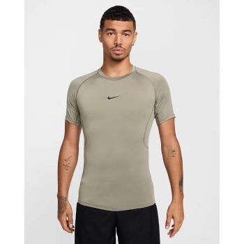 Nike M NP DF TIGHT TOP SS, muška majica za fitnes, zelena