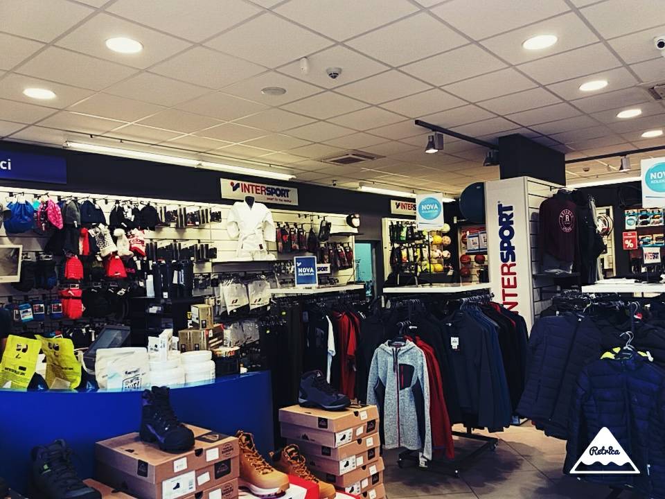INTERSPORT BAR
